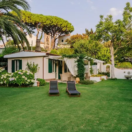 La Residenza House Holiday home *